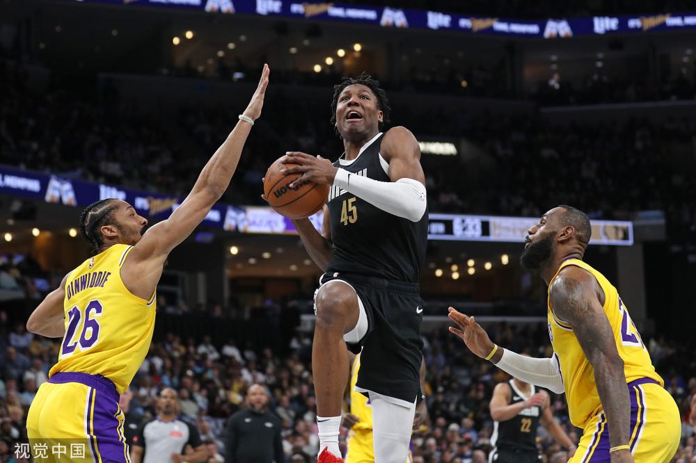 她在澳门打 她在澳门打