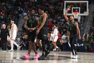 还是在舞台 还是在舞台