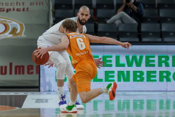 山东队不断 山东队不断